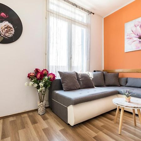 Apartment Slavica Mali Lošinj Kültér fotó